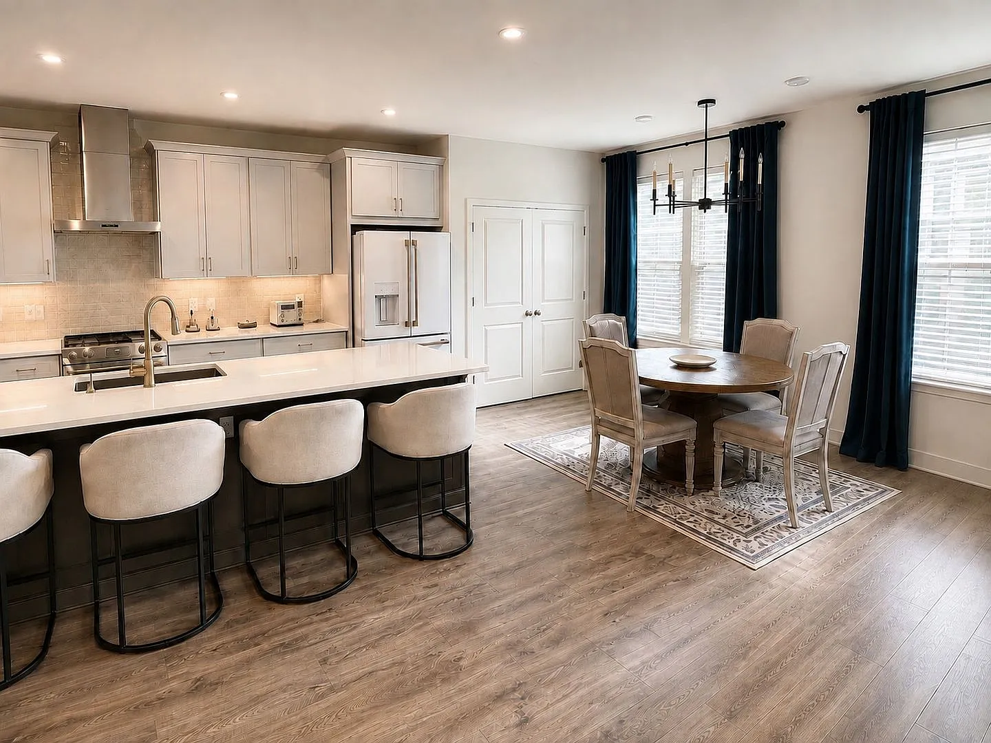 13188 Nixon Ln — Photo 2