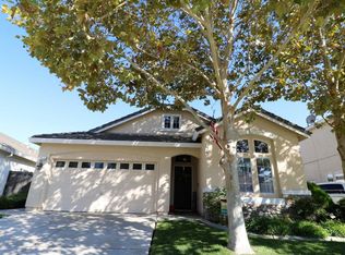 9805 W Taron Dr, Elk Grove, CA 95757