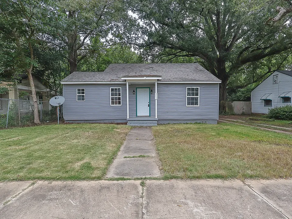 209 Calhoun St