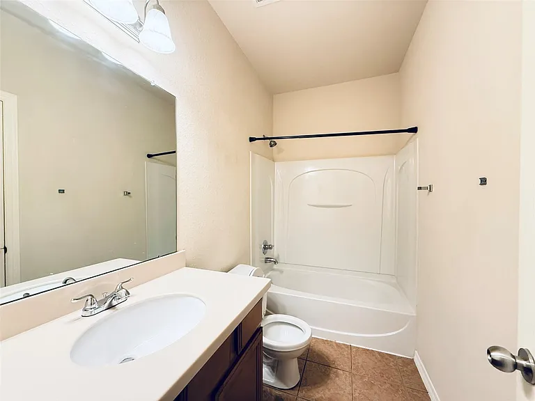 2722 Palermo Ct — Photo 14