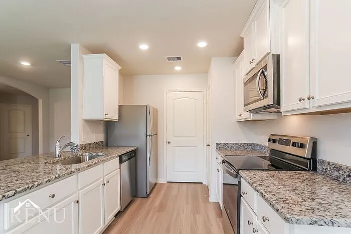 10479 Red Cardinal Dr — Photo 5