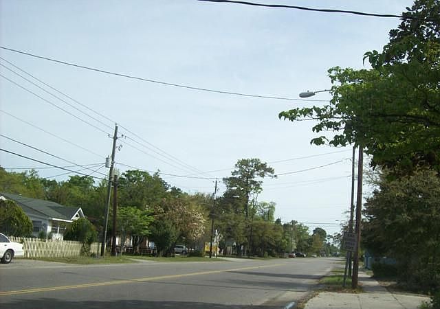 2nd image of 4576 Durant Ave