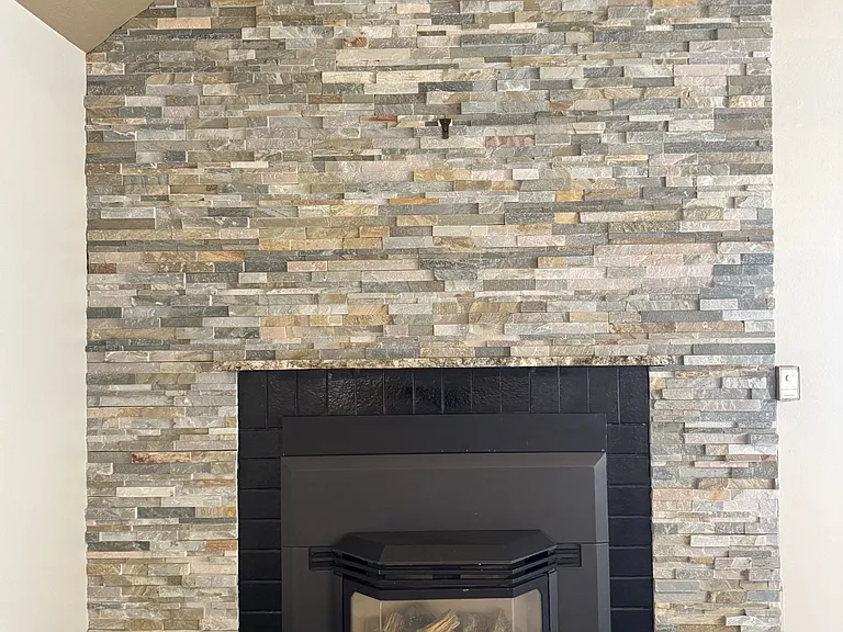3004 Municipal Dr — Photo 3