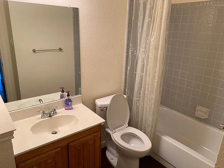 18504 Shadow Ridge Dr — Photo 17