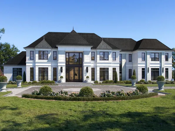 16 Horse Hill Road, Brookville, NY 11545