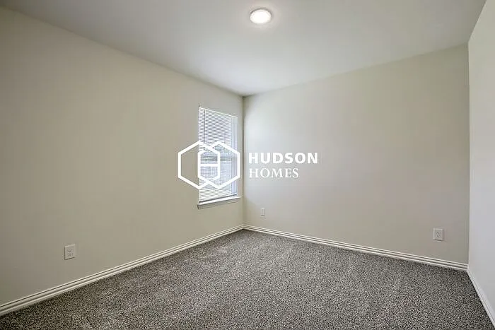 104 Goel St — Photo 7