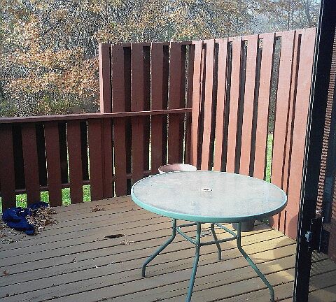3rd image of 6418 Forest Park Dr