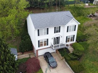 206 Edgewood Dr, Beaver, PA 15009