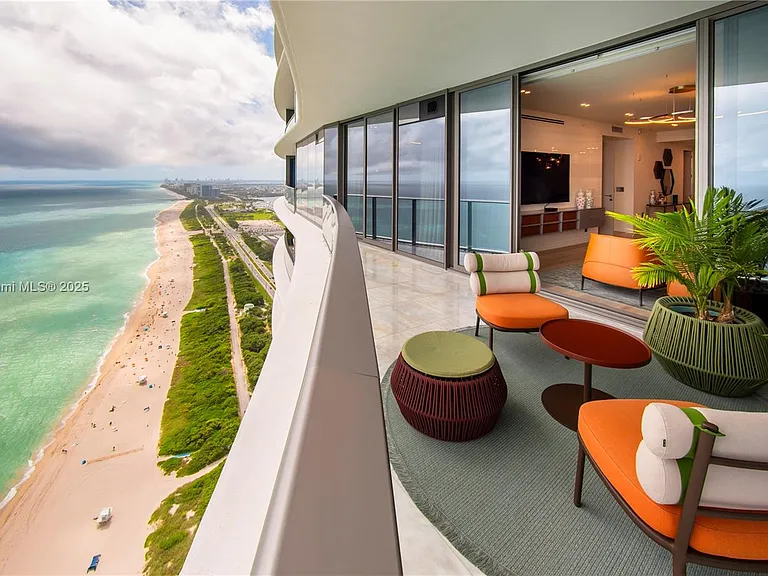 15701 Collins Ave #4403 — Photo 42