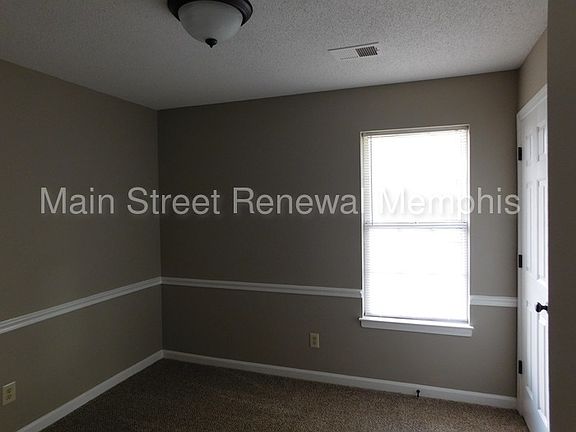 5th image of 7095 Hampton Dr