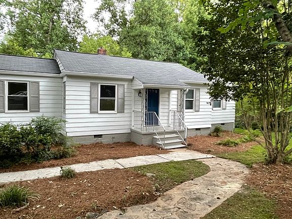 3rd image of 2188 Clairmont Ter