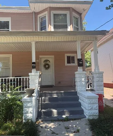 730 E Montrose St #2 — Photo 1