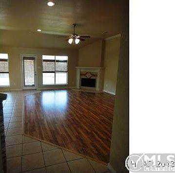 3rd image of 2508 Merle Dr
