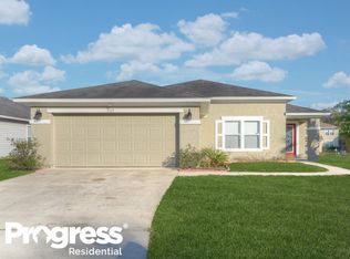 924 Morning Light Rd, Jacksonville, FL 32218