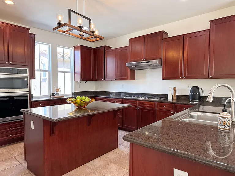 Kitchen (Virtually Staged)