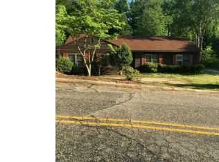 1508 Lyon Rd, Fayetteville, NC 28303