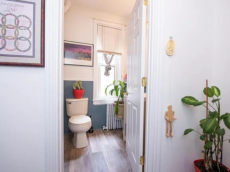 505 Washington Ave #1 — Photo 4