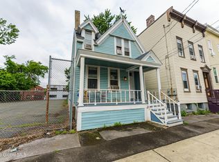 534 Hamilton St, Albany, NY 12203