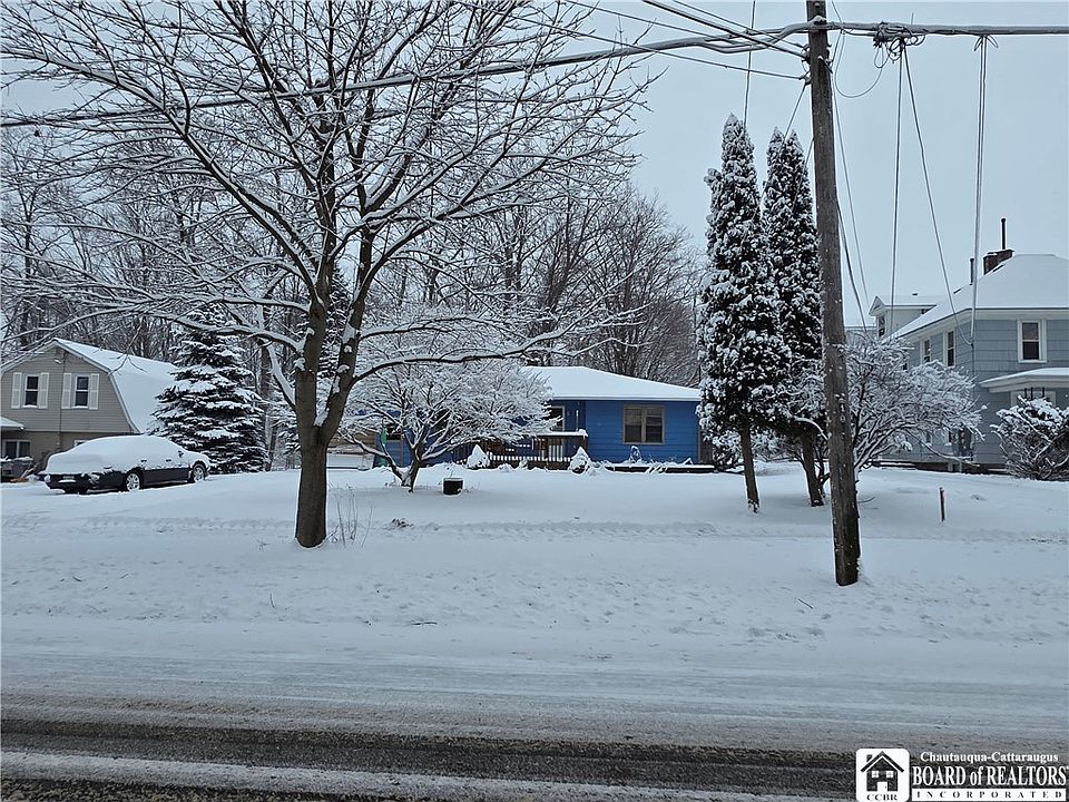 1st image of 62 Seymour St