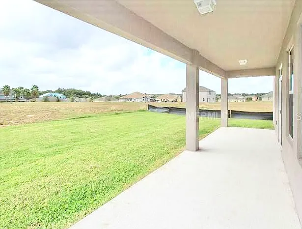 2103 Candlenut Cir — Photo 23