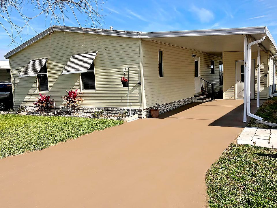 1st image of 68 Sea Fern Dr #100