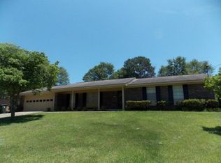 1309 Cambridge Rd, Dothan, AL 36305