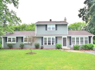 330 Kossow Rd, Waukesha, WI 53186