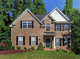 235 Laurel Glen Dr, Mooresville, NC 28115