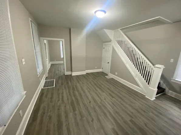 108 N 6th St, New Castle, IN 47362