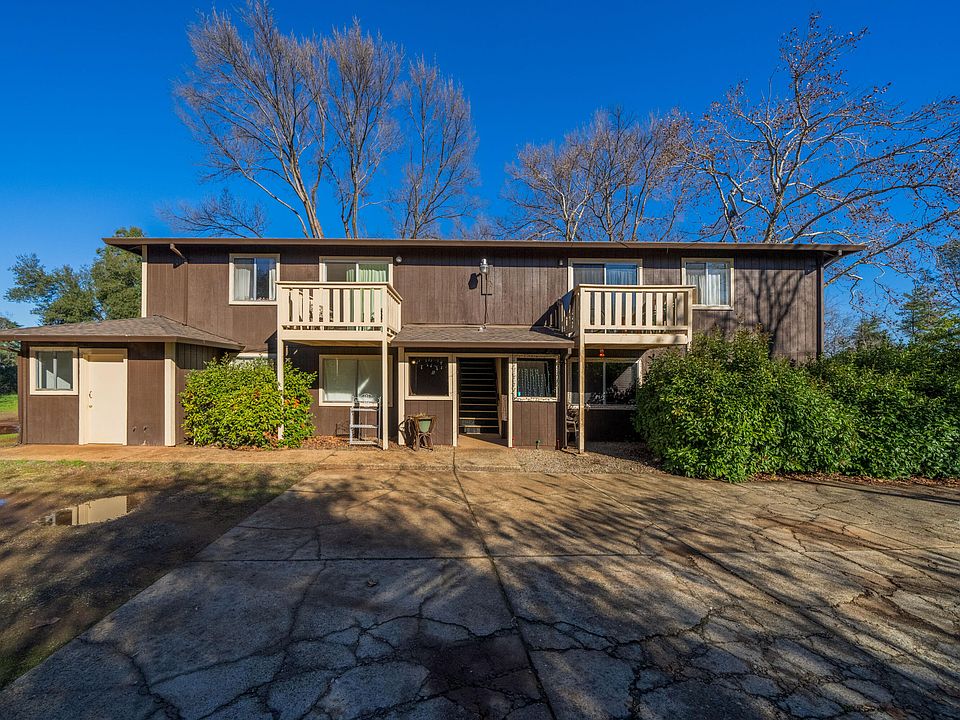2nd image of 1566 Bramble Pl