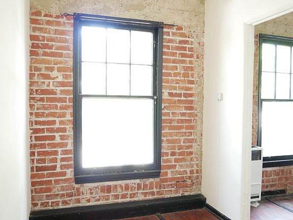 4th image of 1525 Griffith Park Blvd APT 202