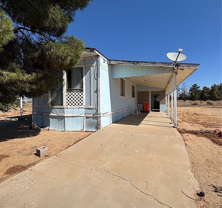 1st image of 5465 W Earl Drive