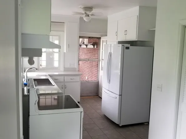 9444 Smith Rd #9444, Willoughby, OH 44094