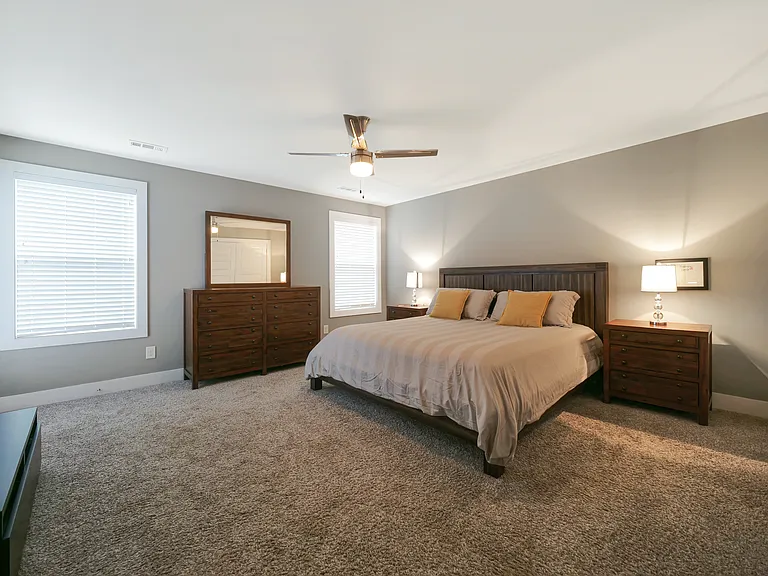 2202 Sheridan Rd — Photo 19