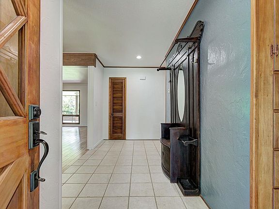 4th image of 3602 Dana Dr