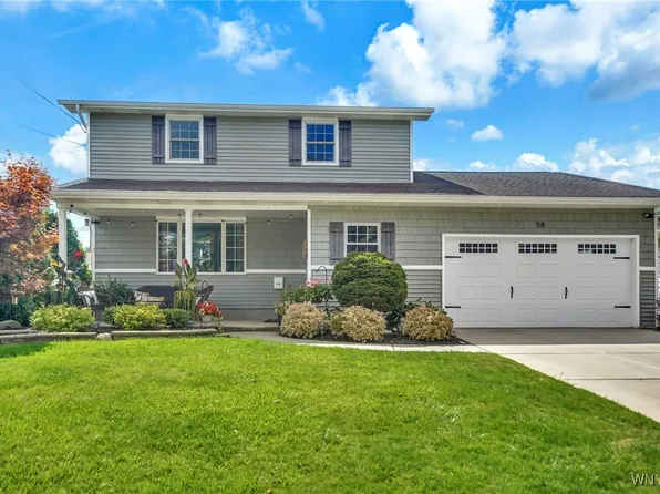 58 Briarwood Dr, Lancaster, NY 14086