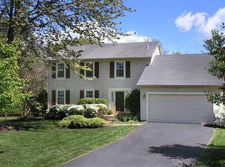 12814 Turberville Ln, Herndon, VA 20171