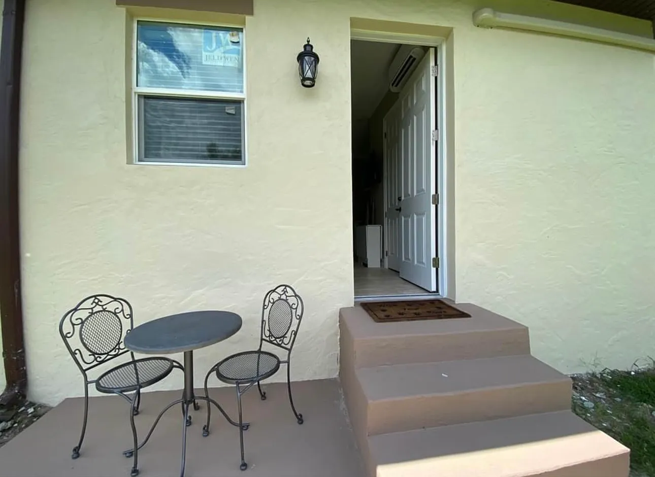 Studio, $1,595 — Photo 4