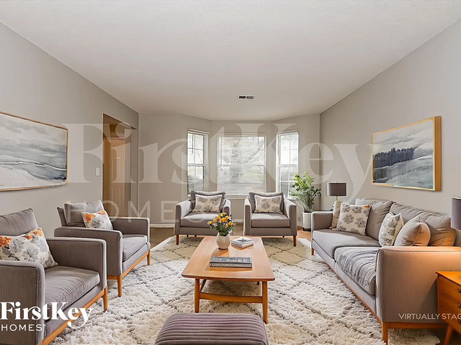 4 bed, 2.5 bath, 2482 sqft, $1,995 — Photo 3