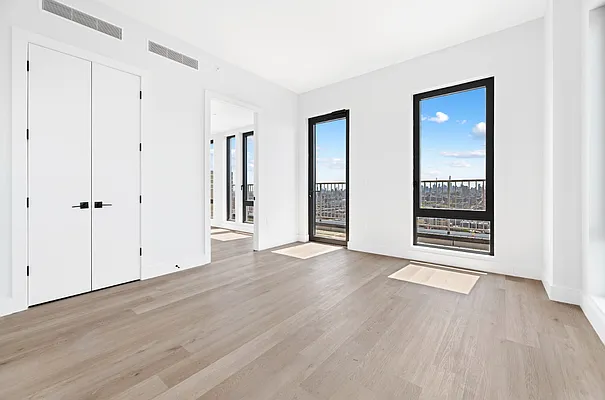 Rented by REAL New York | media 15