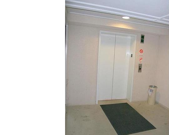 4th image of 1524 Lincoln Way APT 216