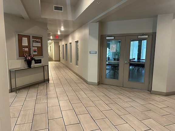 5th image of 5609 S Central Ave #0fc06f579