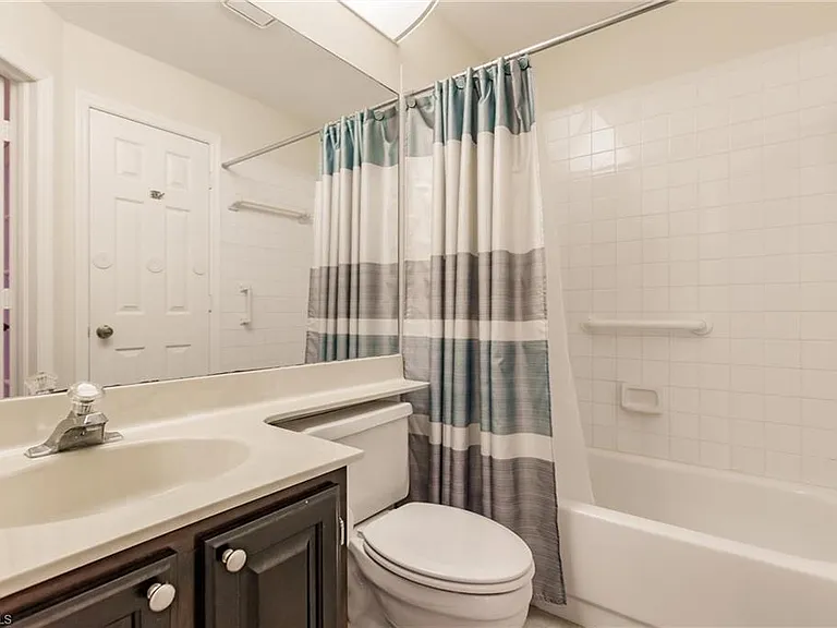 1315 Mainsail Dr #1115 — Photo 17