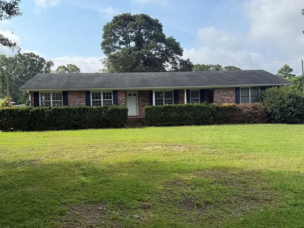 206 Woodfield Rd, Belton, SC 29627