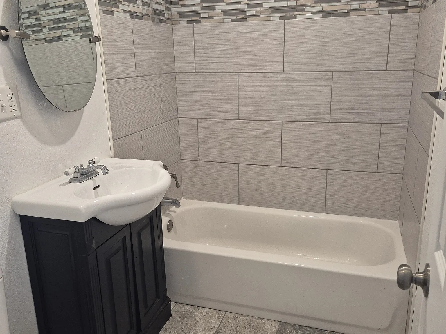 4 bed, 1164 sqft, $1,575 — Photo 4