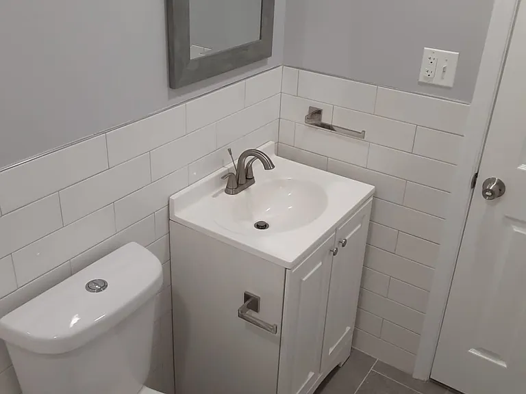 574 E Herman St — Photo 11