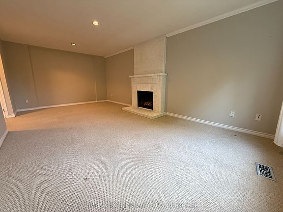 3rd image of 197 Lancaster Ave
