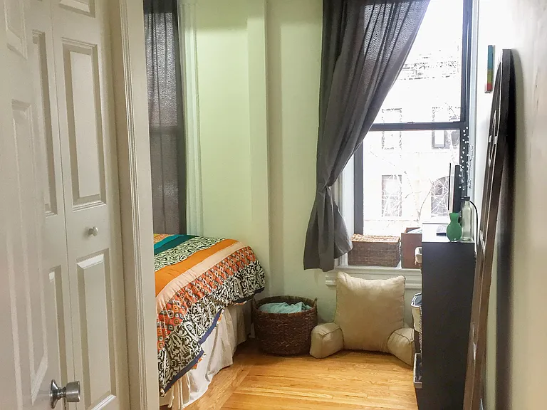1421 W Huron St #3F — Photo 6