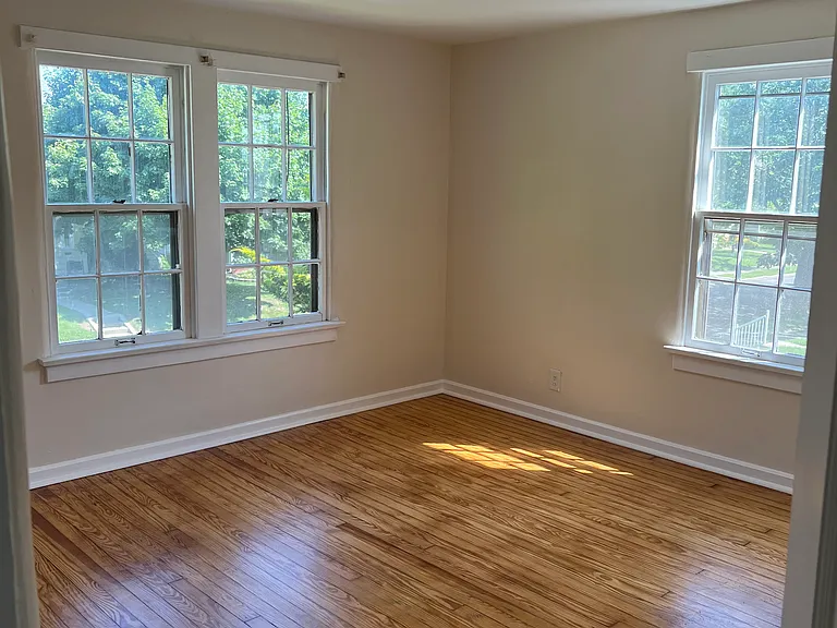 4404 Arlington Ave — Photo 13