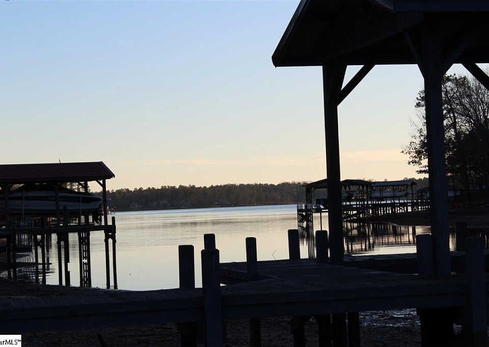 1st image of 681 Summerset Bay Dr
